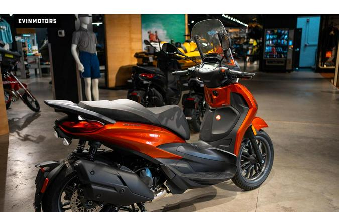 2023 Piaggio BV 400 HPE S
