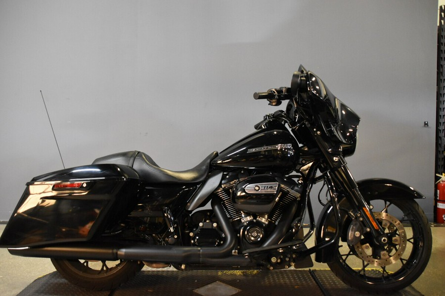 2020 Harley-Davidson Street Glide Special FLHXS