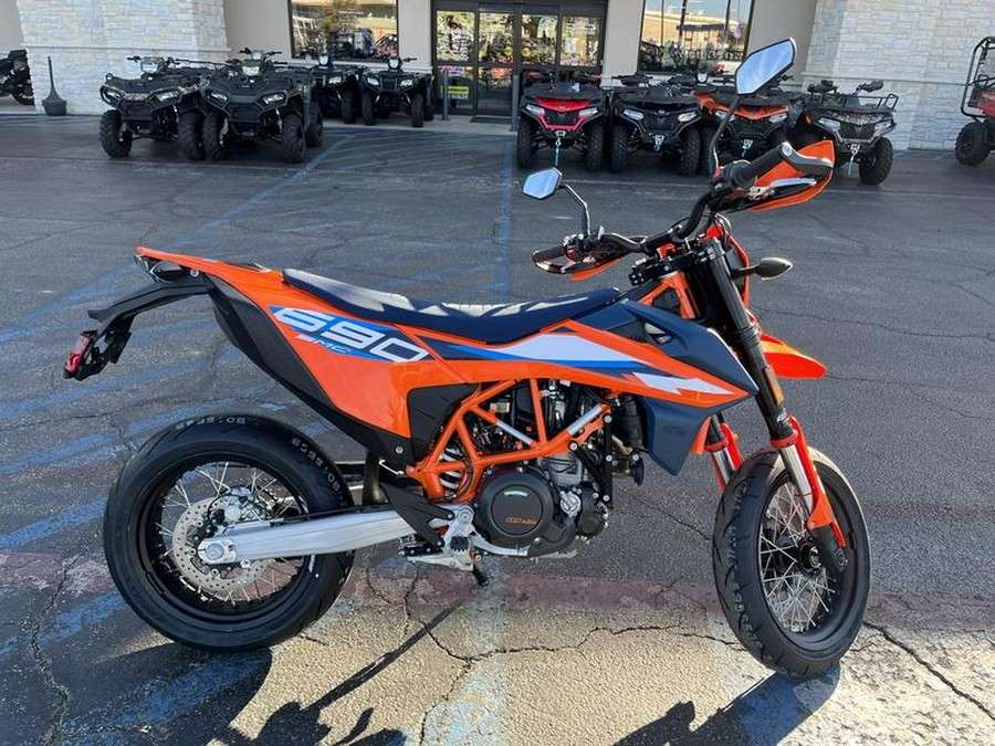 2024 KTM 690 SMC R