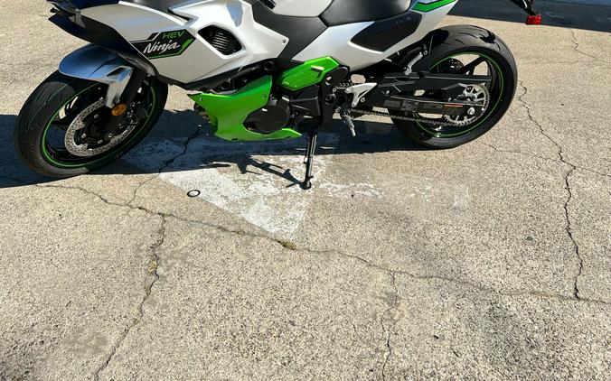 2024 Kawasaki Ninja 7 Hybrid ABS