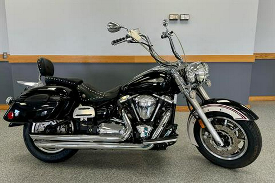 2007 Yamaha Road Star Midnight Silverado®