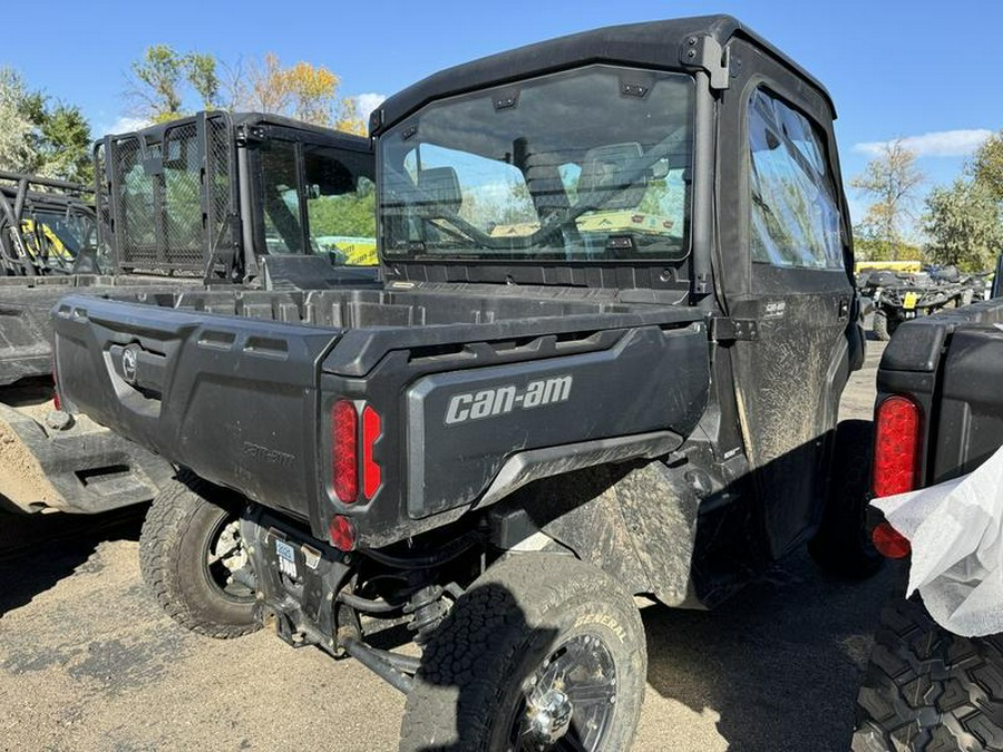 2023 Can-Am® Defender XT HD10