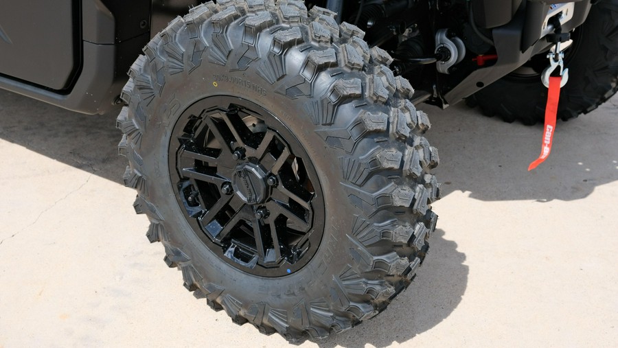 2026 CAN-AM DEFENDER MAX LIMITED CAB HD11