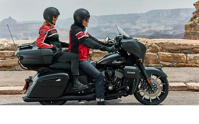 2024 Indian Motorcycle Roadmaster® Dark Horse®