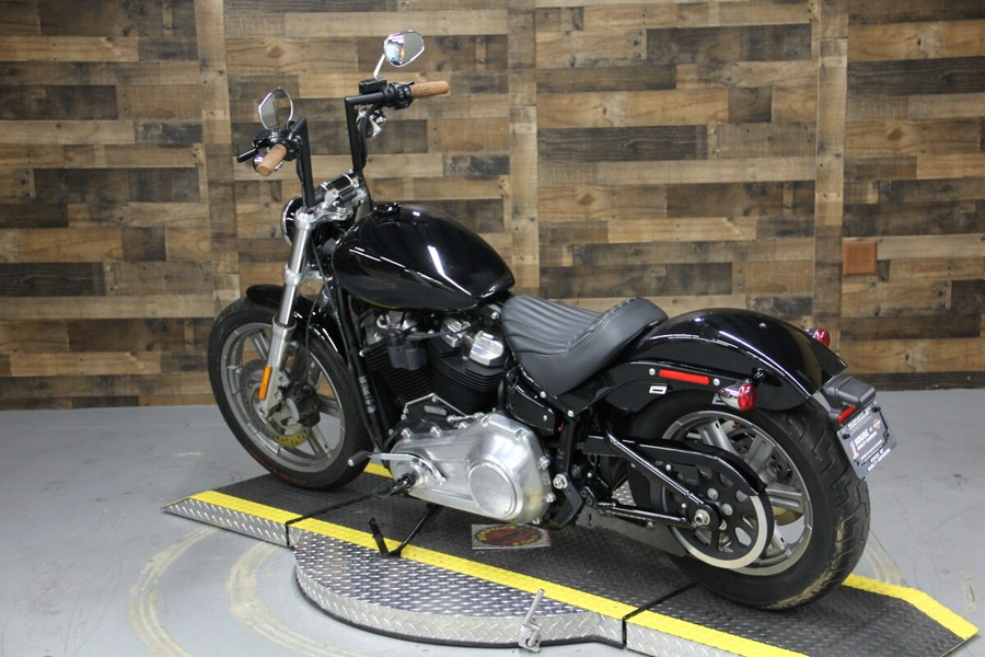 2022 Harley-Davidson Softail Standard Black