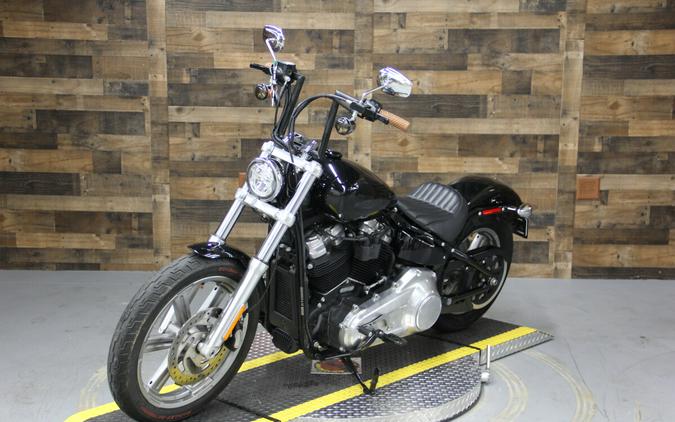 2022 Harley-Davidson Softail Standard Black