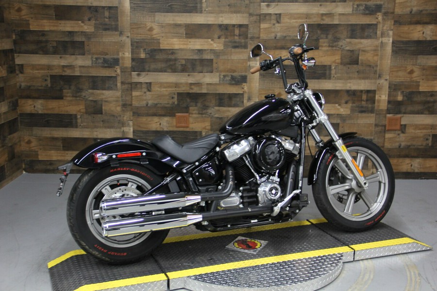 2022 Harley-Davidson Softail Standard Black