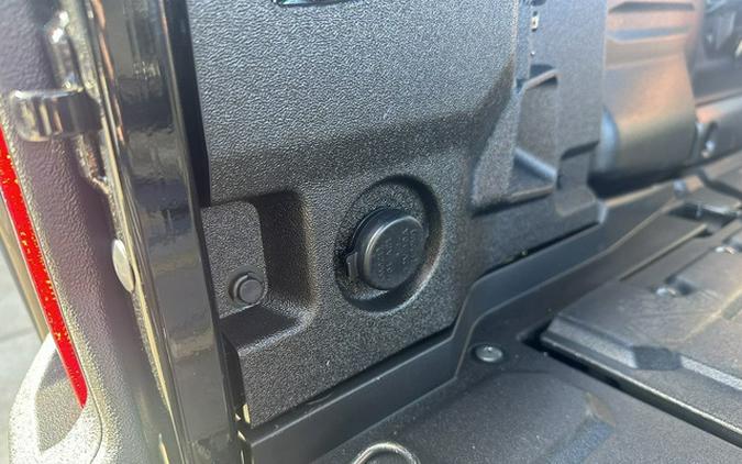 2025 Honda Pioneer 1000-5 Deluxe