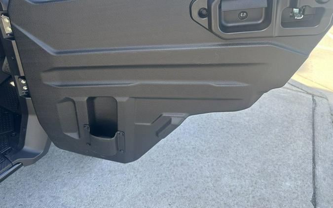 2025 Honda Pioneer 1000-5 Deluxe