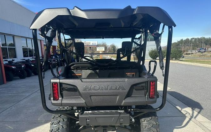 2025 Honda Pioneer 1000-5 Deluxe