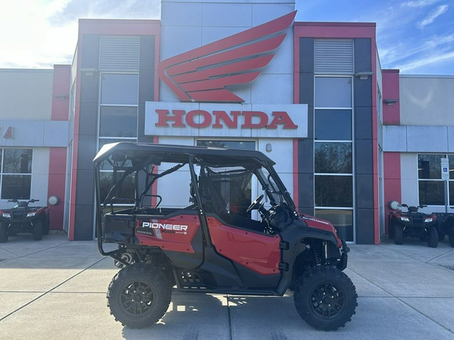 2025 Honda Pioneer 1000-5 Deluxe
