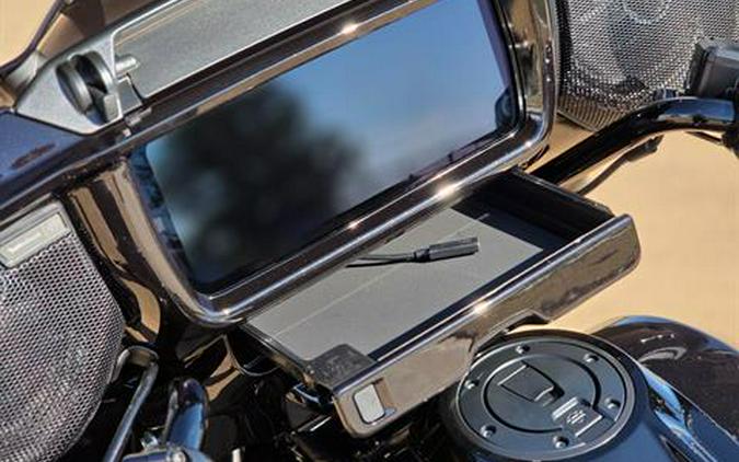 2025 Harley-Davidson CVO™ Street Glide®