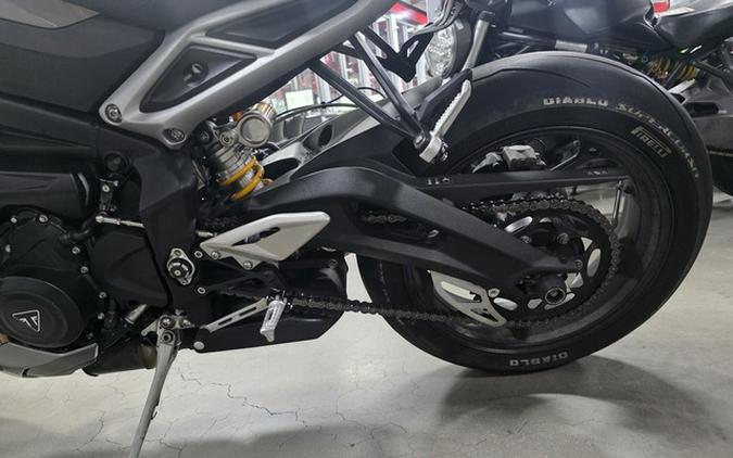 2024 Triumph Street Triple 765 R Silver Ice RS Carnival Red