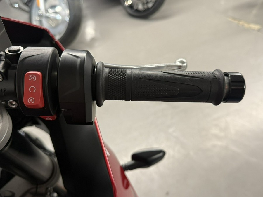 2025 Triumph Daytona 660