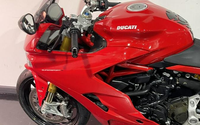 2020 Ducati Supersport S Red