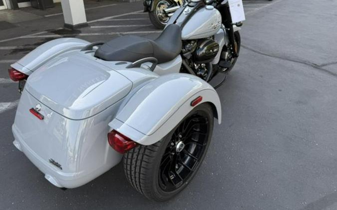 2025 Harley-Davidson® FLRT - Freewheeler®