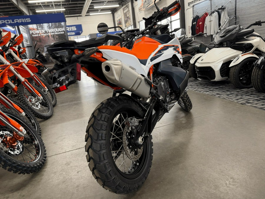 2026 KTM 890 Adventure R