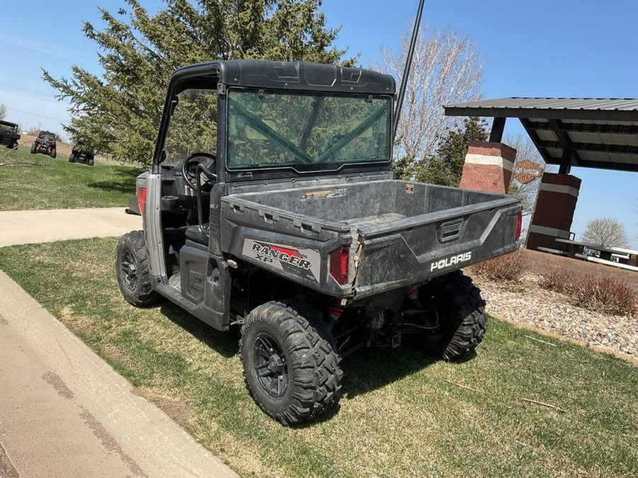 2019 Polaris® Ranger XP® 900 EPS Premium Silver Pearl