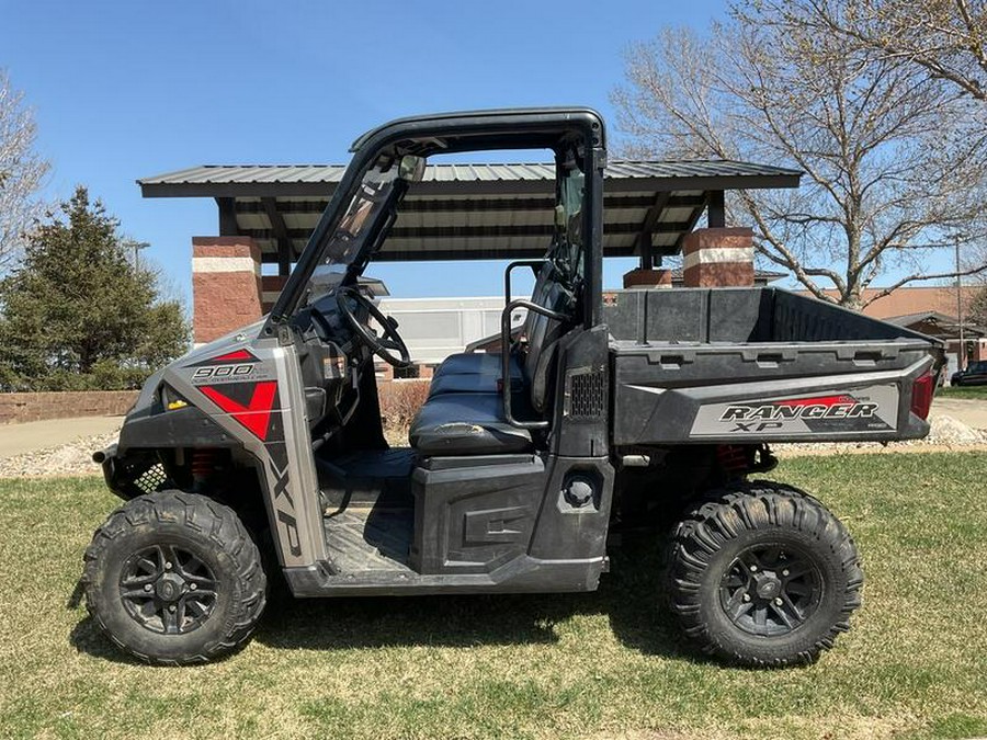 2019 Polaris® Ranger XP® 900 EPS Premium Silver Pearl