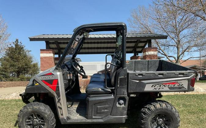 2019 Polaris® Ranger XP® 900 EPS Premium Silver Pearl