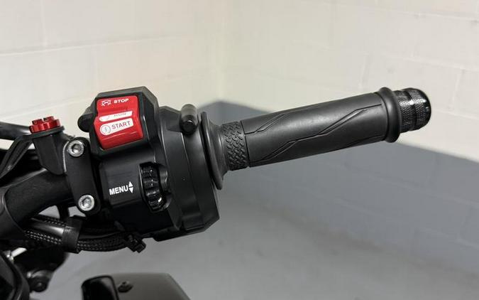2022 Yamaha MT-10 CA