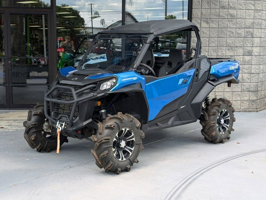 2023 Can-Am™ Commander XT 700