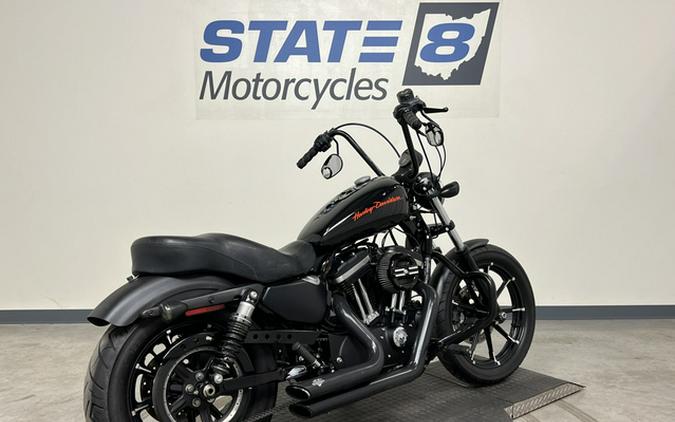2017 Harley-Davidson Sportster Sporster 883 Iron XL883N