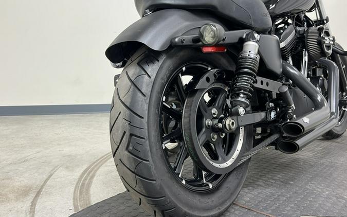 2017 Harley-Davidson Sportster Sporster 883 Iron XL883N