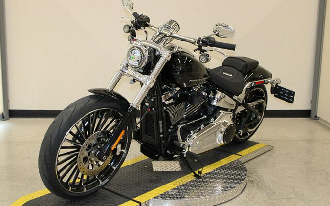 New 2025 Harley-Davidson Breakout Cruiser FXBR Motorcycle For Sale In Miami, Florida