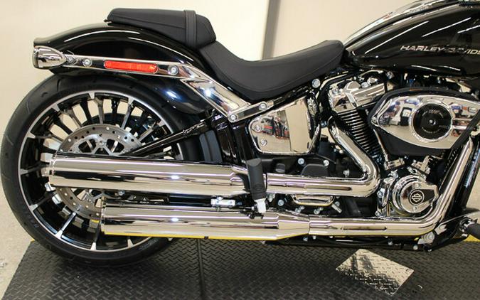 New 2025 Harley-Davidson Breakout Cruiser FXBR Motorcycle For Sale In Miami, Florida