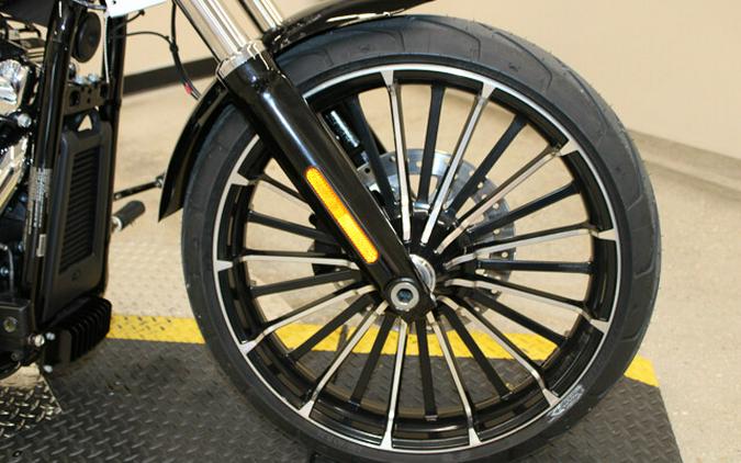 New 2025 Harley-Davidson Breakout Cruiser FXBR Motorcycle For Sale In Miami, Florida