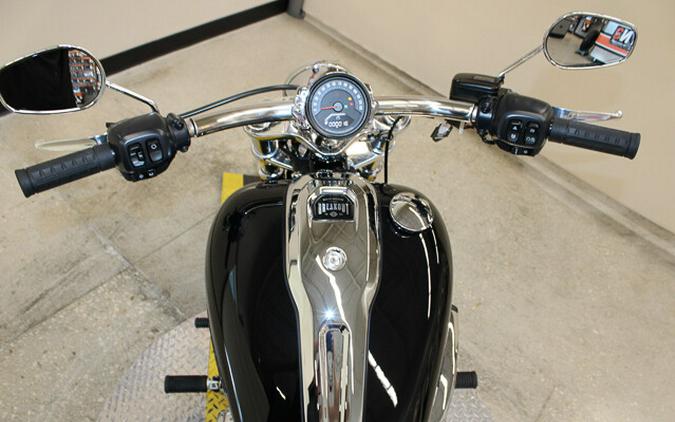 New 2025 Harley-Davidson Breakout Cruiser FXBR Motorcycle For Sale In Miami, Florida