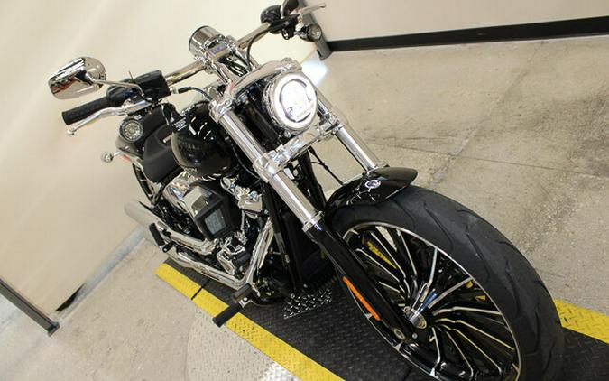 New 2025 Harley-Davidson Breakout Cruiser FXBR Motorcycle For Sale In Miami, Florida