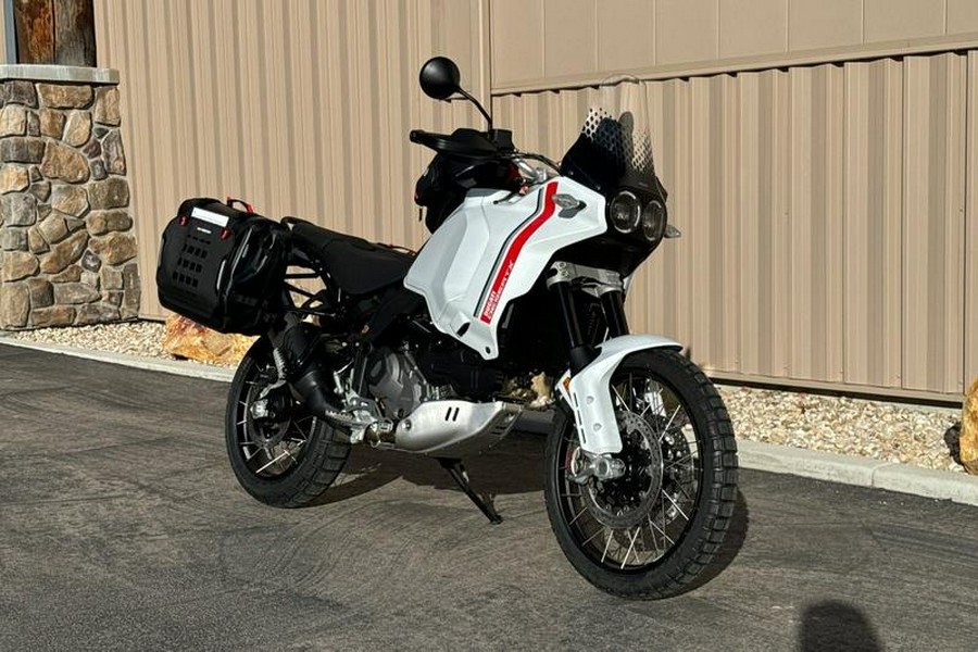 2025 Ducati Desert X Discovery