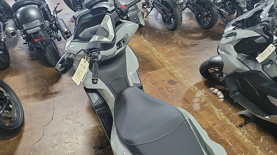 2025 Honda PCX150AS