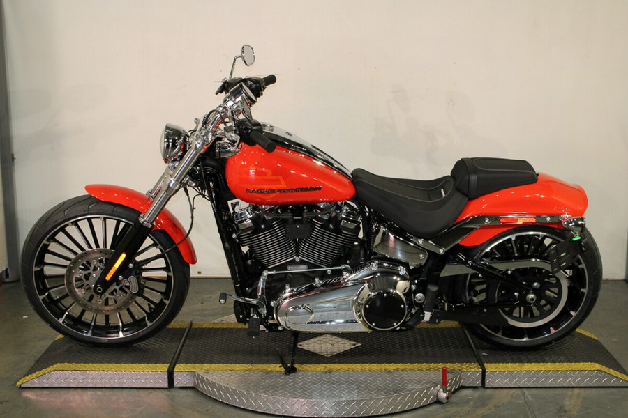 New 2026 Harley-Davidson Breakout Cruiser FXBR Motorcycle For Sale In Miami, Florida