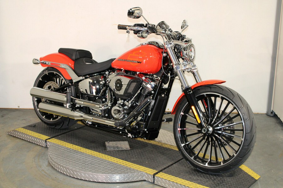 New 2026 Harley-Davidson Breakout Cruiser FXBR Motorcycle For Sale In Miami, Florida