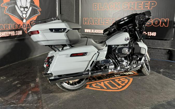 2026 Harley-Davidson® FLHXL Street Glide Limited