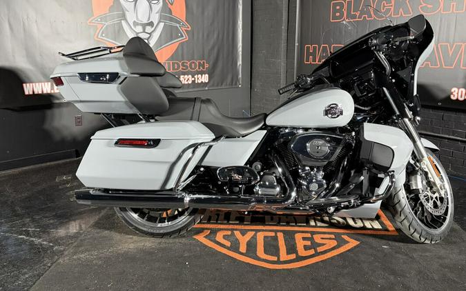 2026 Harley-Davidson® FLHXL Street Glide Limited