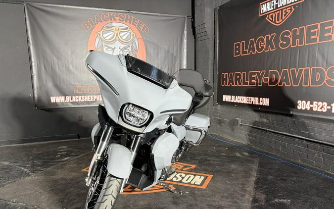 2026 Harley-Davidson® FLHXL Street Glide Limited