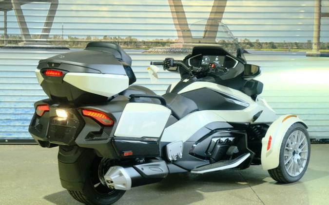 2026 Can-Am Spyder RT Limited Platine