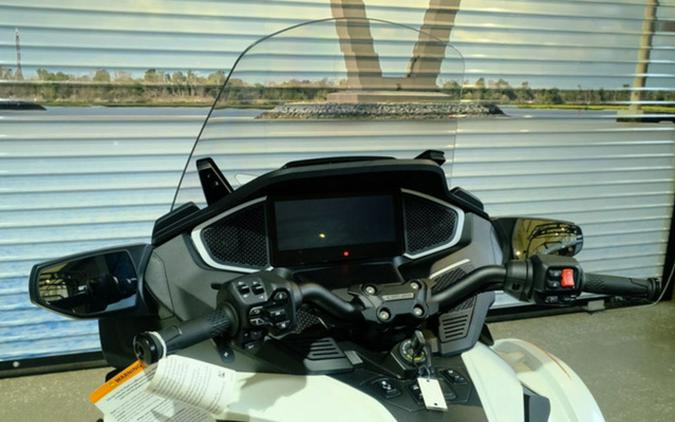 2026 Can-Am Spyder RT Limited Platine
