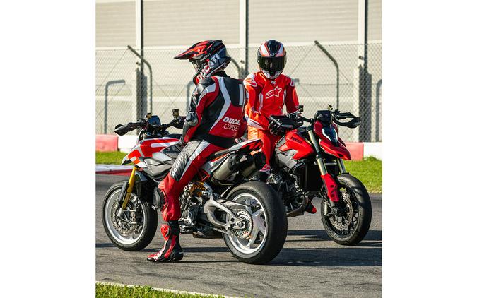 2026 Ducati Hypermotard V2