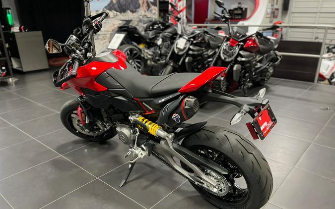 2026 Ducati Hypermotard V2