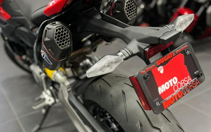 2026 Ducati Hypermotard V2