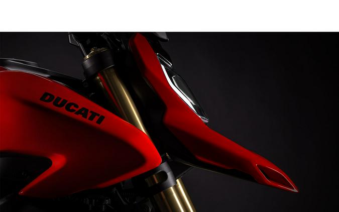 2026 Ducati Hypermotard V2