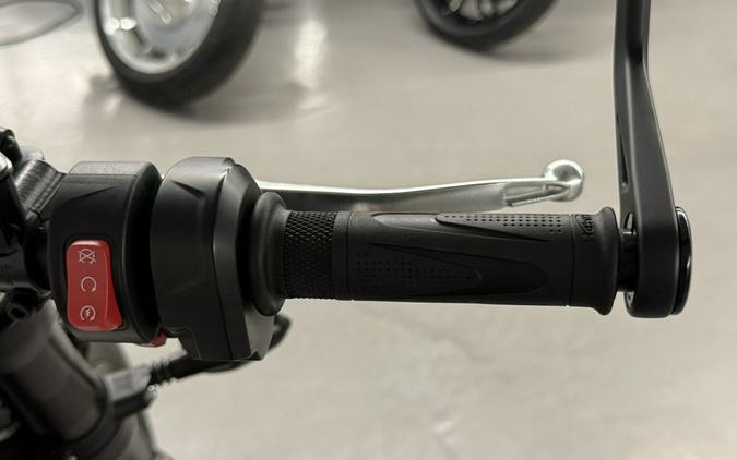 2025 Triumph Speed Twin 900