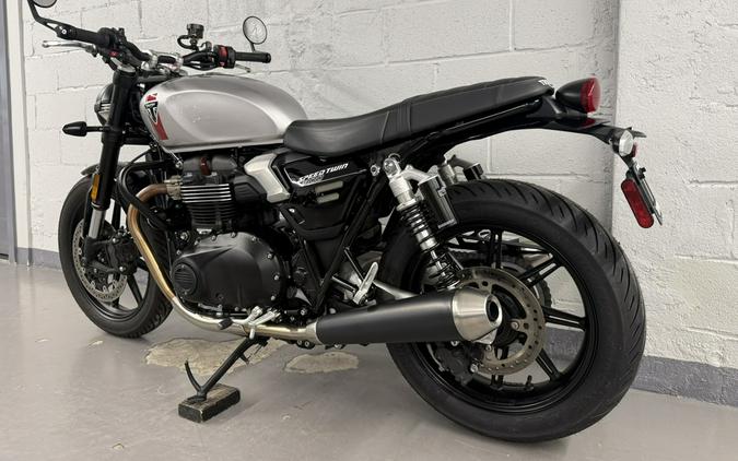 2025 Triumph Speed Twin 900