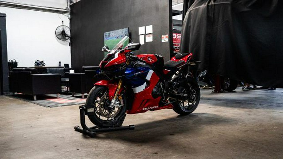 2021 Honda CBR1000RR-R Fireblade SP