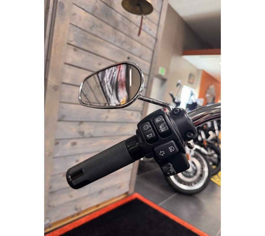 2023 Harley-Davidson Softail FLHCSANV - Heritage Classic Anniversary Edition